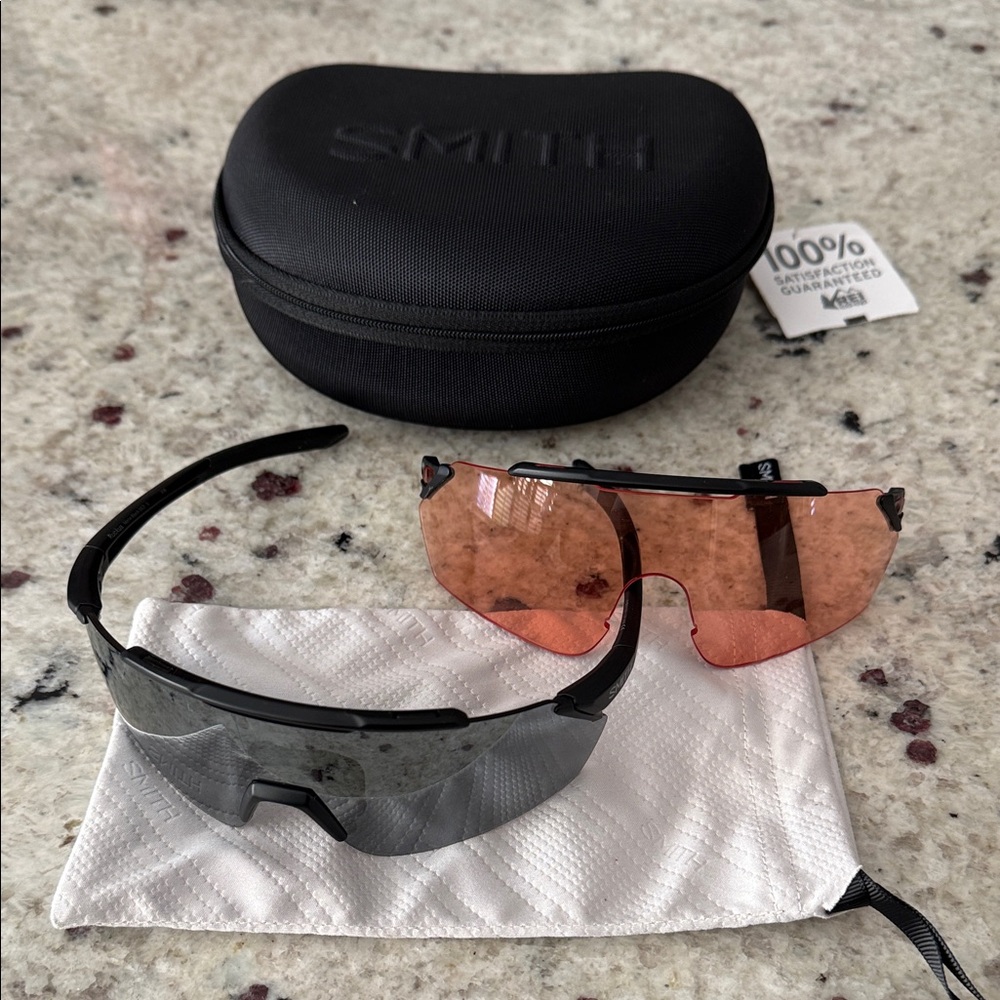 SMITH ChromaPop Sunglasses Matte Black